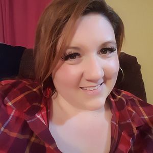 Meet your Posher, Leah